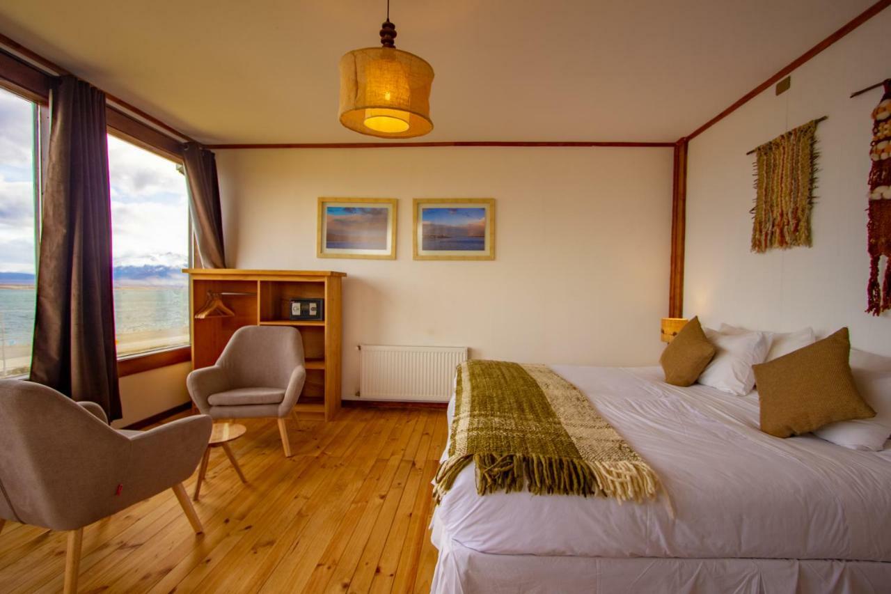 פורטו נטאלס Weskar Lodge Hotel מראה חיצוני תמונה